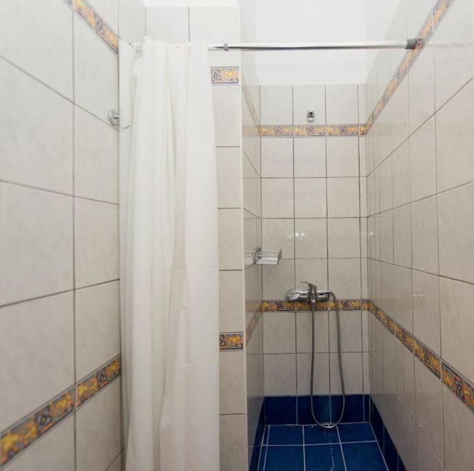 Thano'S Stylish Flat Just 150M To The Beach Faraí Esterno foto